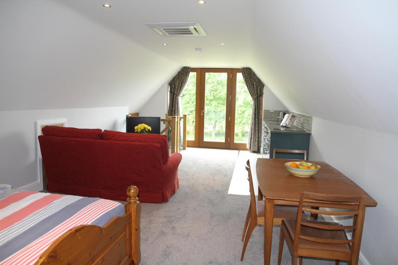 Superb Stokesby Barn Apartment - Norfolk Broads & Norwich Εξωτερικό φωτογραφία